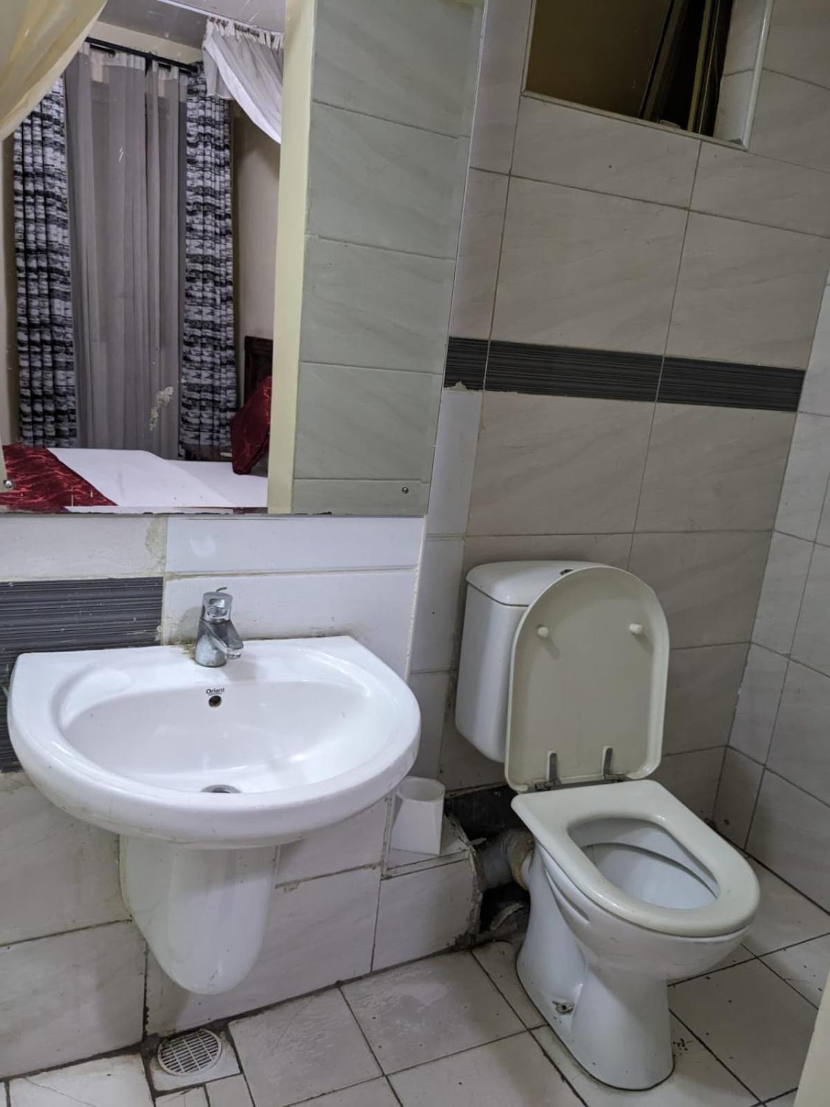 Epitome Times Hotel Nairobi Exterior foto