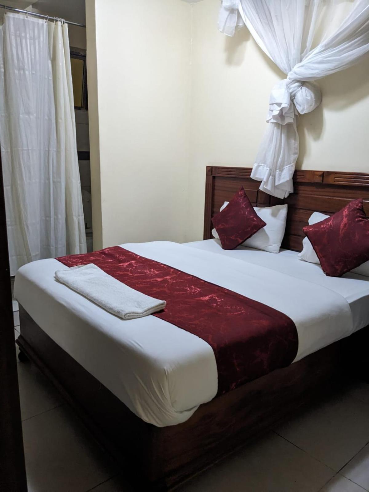 Epitome Times Hotel Nairobi Exterior foto