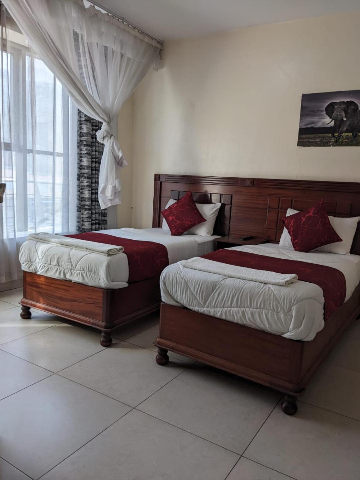 Epitome Times Hotel Nairobi Exterior foto