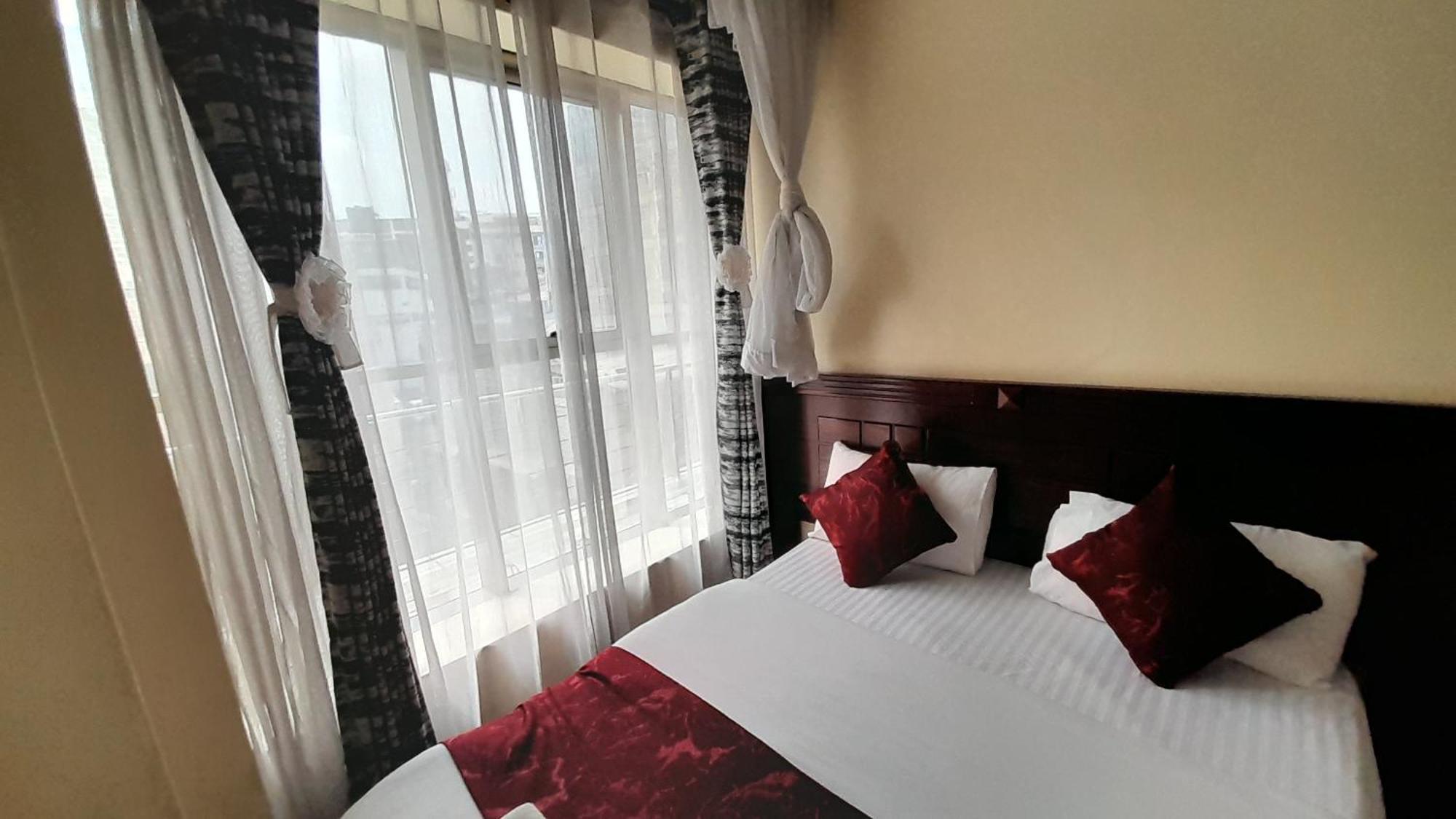 Epitome Times Hotel Nairobi Exterior foto